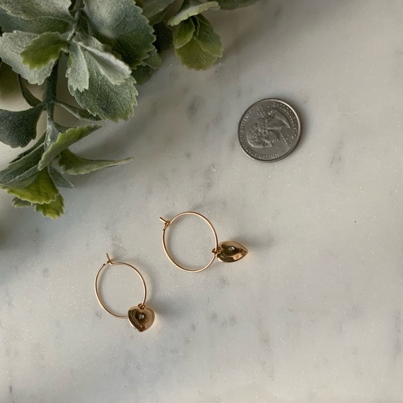 The Annabelle - Mini Hoop Heart Earrings! - Picture 2 of 4